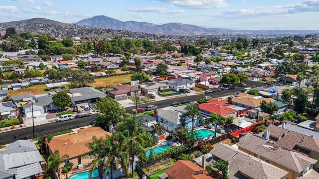 Image 30 of 34 For 2330 Di Foss Street