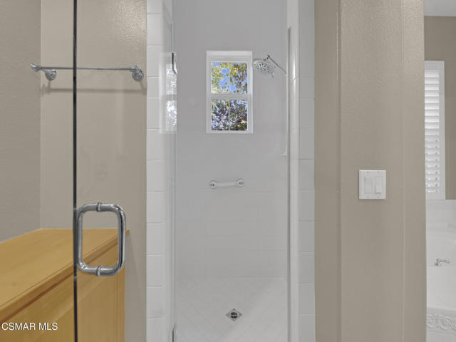 1048 Via Adorna, Newbury Park CA: https://media.crmls.org/mediaz/953682da-f91d-45ab-9664-2e82848be9b0.jpg