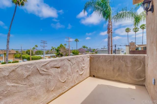 2167 Grand Avenue, San Diego CA: https://media.crmls.org/mediaz/95369417-da81-4034-be22-669db5966775.jpg