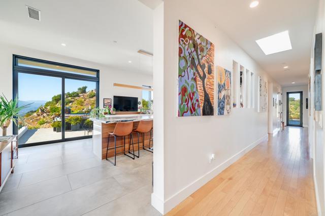 403 Black Canyon Place, Ramona CA: https://media.crmls.org/mediaz/9536ab9a-8c8f-46fb-b3a2-5384f4de8152.jpg