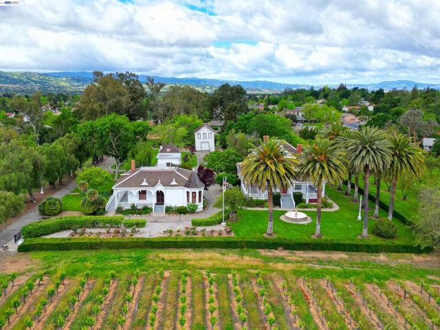 Image 56 of 59 For 2221 Leccino Ct