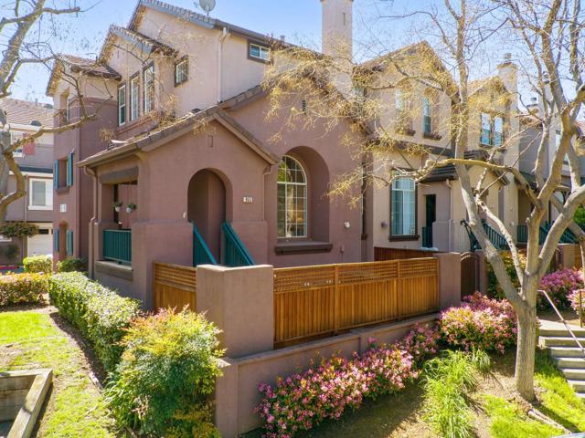 955 Nattinger Way, San Jose CA: https://media.crmls.org/mediaz/9538b811-6087-45e7-99bb-899fe748fd71.jpg