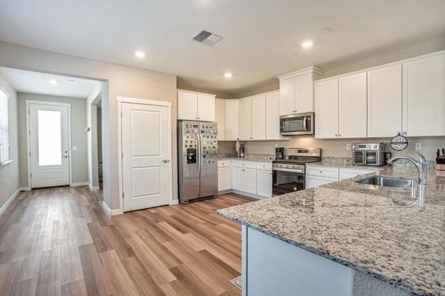 2143 Lavender Place, Rio Vista CA: https://media.crmls.org/mediaz/95395a90-f072-45d0-b138-e009ec61d9ad.jpg