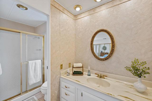 11 Del Rio Circle, Soquel CA: https://media.crmls.org/mediaz/9539d7bf-0390-4fc1-a13c-3c12ebc65da0.jpg