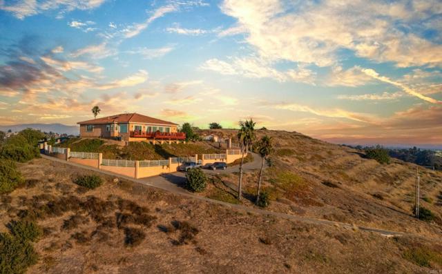 821 S 61St Street, San Diego CA: https://media.crmls.org/mediaz/953a0c86-9b5c-48e7-bd03-4f0fa9d98b93.jpg