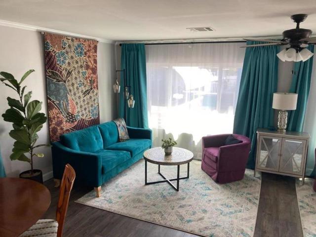 7217 San Luis Street, Carlsbad CA: https://media.crmls.org/mediaz/953a228b-48f9-4922-852a-c6471d88b287.jpg