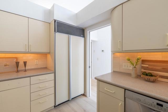 4091 Pine Meadows Way, Pebble Beach CA: https://media.crmls.org/mediaz/953a5b0e-3b55-4d70-87e6-0700e806290d.jpg