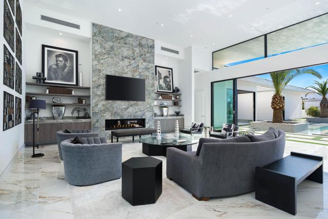 4 Bravo Court, Rancho Mirage CA: https://media.crmls.org/mediaz/953b24a3-e097-4eb8-b0d5-741d6adaeab4.jpg