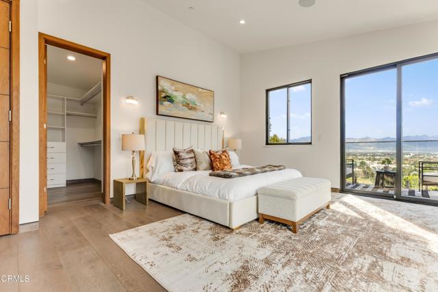 Detail Gallery Image 25 of 69 For 12480 Viewcrest Rd, Los Angeles,  CA 91604 - 5 Beds | 7 Baths