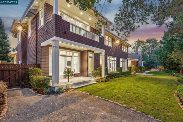 3656 Old Blackhawk Rd, Danville CA: https://media.crmls.org/mediaz/953c3fea-7aad-4b0b-8045-6521f590bcd1.jpg