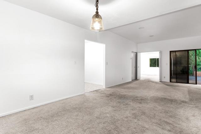 23799 Monterey Salinas Highway, Salinas CA: https://media.crmls.org/mediaz/953e09a6-0992-4dc3-b98e-67f32a640c2f.jpg