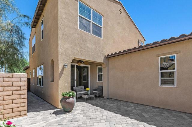 461 Paseo Del Corazon, Palm Desert CA: https://media.crmls.org/mediaz/953ef3d2-96c1-47ad-ae88-c30937841097.jpg