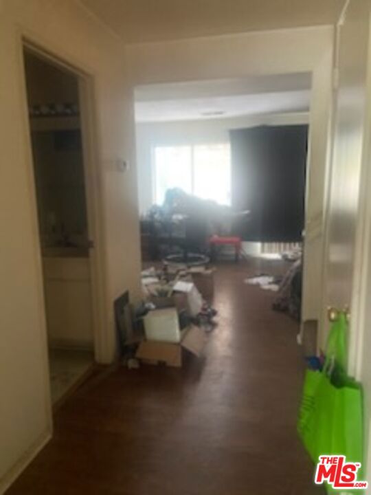 5060 Adobe Drive, Palmdale CA: https://media.crmls.org/mediaz/953f3628-12ca-474b-bde1-448d15068911.jpg