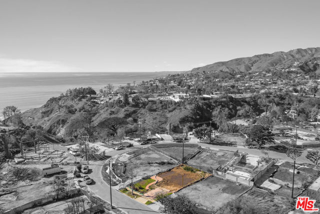 Drew Fenton | 525 Muskingum Place Pacific Palisades CA | MLS: 7524499 Drew Fenton | 525 Muskingum Place Pacific Palisades CA | MLS: 7524499