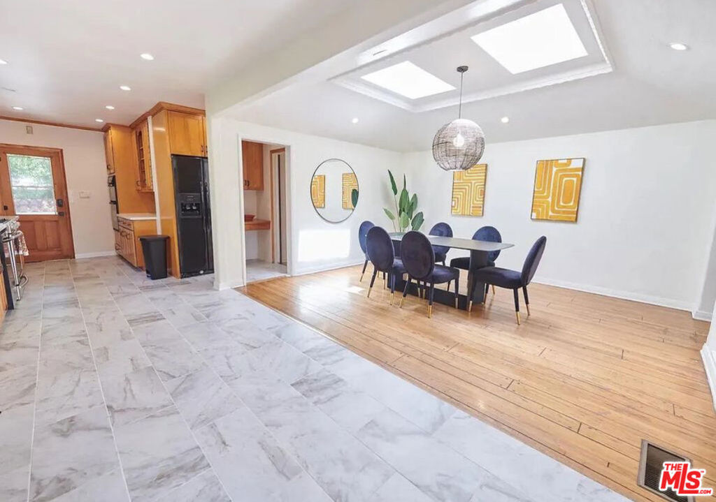 MLS #25622451 image #14