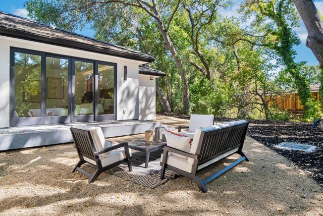 1068 Riverside Drive, Los Altos CA: https://media.crmls.org/mediaz/9540840d-18b7-49d1-b9ba-216301854d05.jpg