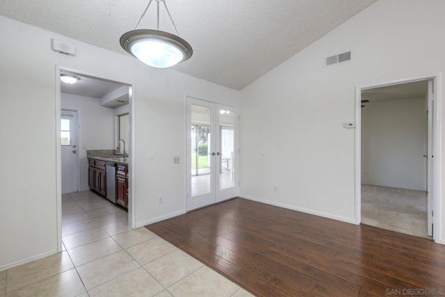 14745 Caminito Orense Este, San Diego CA: https://media.crmls.org/mediaz/9542c53b-e80a-4d75-95f0-1661dfe53002.jpg