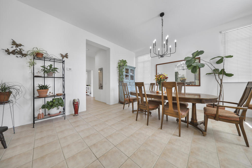 MLS #219136991DA image #4