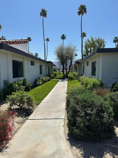 97 Don Quixote Drive, Rancho Mirage CA: https://media.crmls.org/mediaz/954417df-9f99-44cf-9f32-70709457b907.jpg
