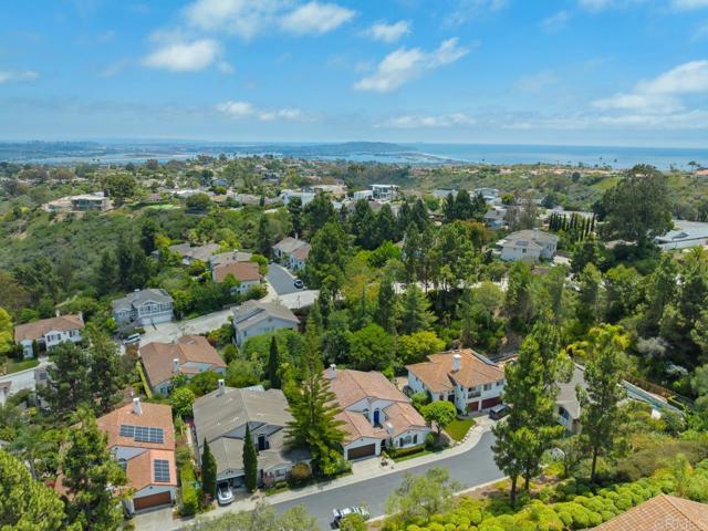 Detail Gallery Image 64 of 75 For 2327 Falkirk Row, La Jolla,  CA 92037 - 3 Beds | 3/1 Baths