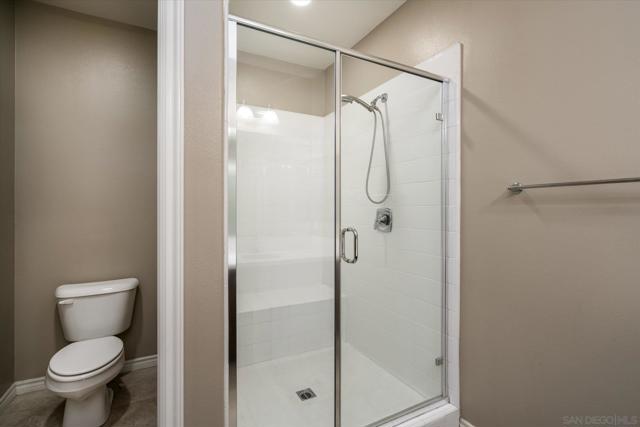 35056 Knollview Ct, Winchester CA: https://media.crmls.org/mediaz/9545b340-f1c2-42e5-9791-9a55c1cfc156.jpg