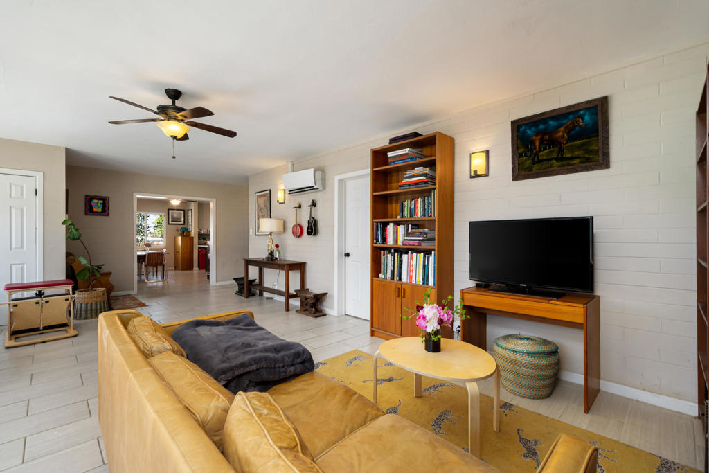 MLS #219148282DA image #9