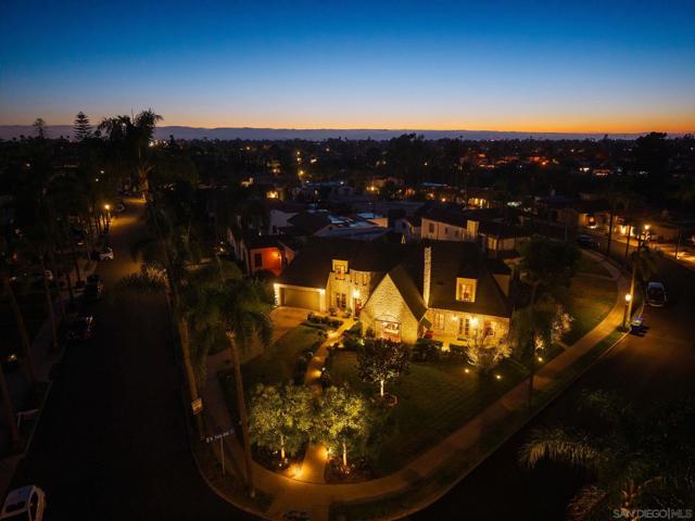 4386 Adams Ave, San Diego CA: https://media.crmls.org/mediaz/9546d044-37e3-4a3d-afda-5ae21c380796.jpg