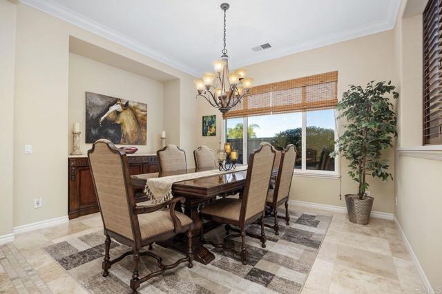 Detail Gallery Image 9 of 45 For 1758 Cuadro Vista, San Marcos,  CA 92078 - 3 Beds | 2/1 Baths