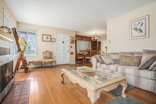 298 Bancroft Avenue, San Leandro CA: https://media.crmls.org/mediaz/95488f22-293c-4e2a-b594-ab5eee1ffd9b.jpg