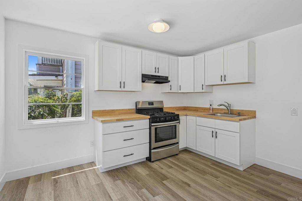 1936 Broadway - photo 9