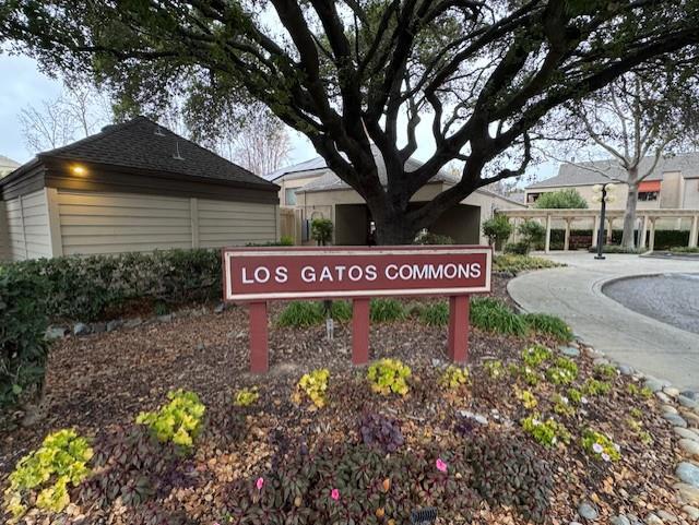 453 Alberto Way, Los Gatos CA: https://media.crmls.org/mediaz/954b18e6-9e91-4ba6-b85c-c0e225e3b960.jpg
