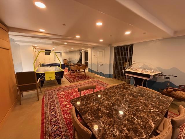 131 30th Avenue, Santa Cruz CA: https://media.crmls.org/mediaz/954b70da-9ede-4ef8-b7ba-01879bc7841d.jpg