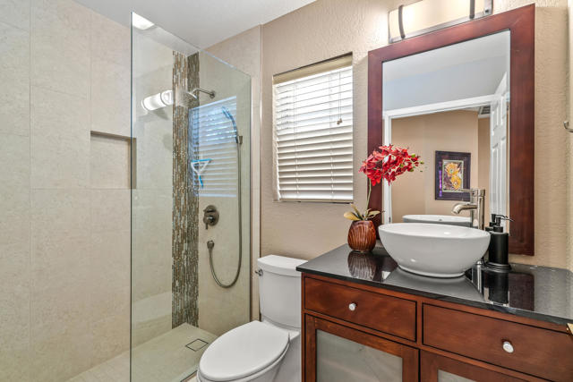 Image 29 of 62 For 44391 Royal Lytham Drive