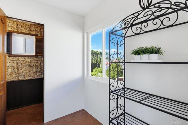 Detail Gallery Image 47 of 75 For 832 San Luis Rey, Coronado,  CA 92118 - 4 Beds | 3/1 Baths