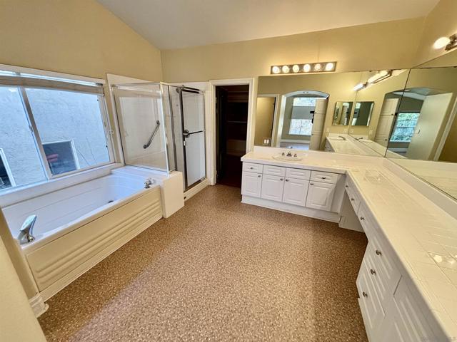 5147 Ruette de Mer, San Diego, California 92130, 5 Bedrooms Bedrooms, ,3 BathroomsBathrooms,Single Family Residence,For Sale,Ruette de Mer,240028735SD