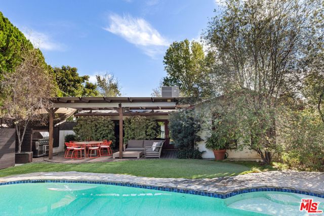 5853 Bevis Avenue photo 1
