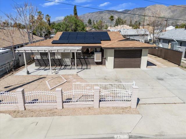 259 & 255 W 6th Street, San Jacinto CA: https://media.crmls.org/mediaz/954f6418-7c1b-44b4-a52e-efefbaedcc6e.jpg