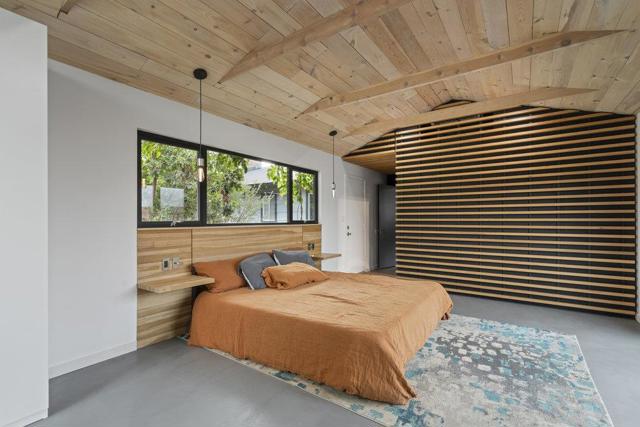 43002 Arroyo Seco Road, Soledad CA: https://media.crmls.org/mediaz/9550f10c-b36d-4443-8a49-980409240c20.jpg