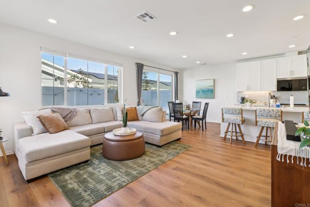 Detail Gallery Image 2 of 46 For 7700 Jasmine Ct, Santee,  CA 92071 - 3 Beds | 2 Baths