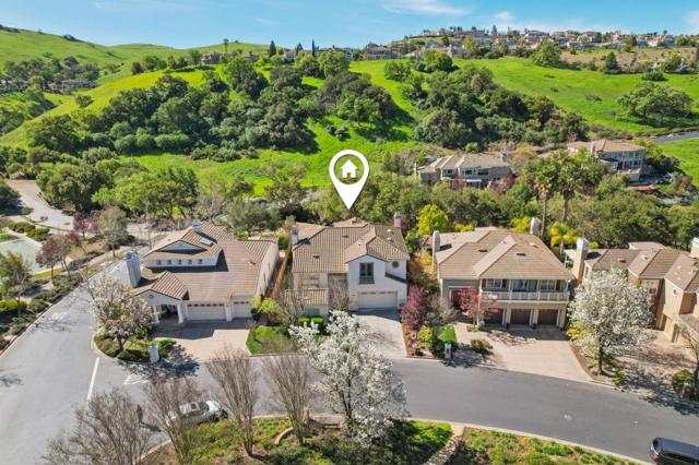 6035 Assisi Court, San Jose CA: https://media.crmls.org/mediaz/95521820-ad4f-439b-a58a-51dc69902c4d.jpg