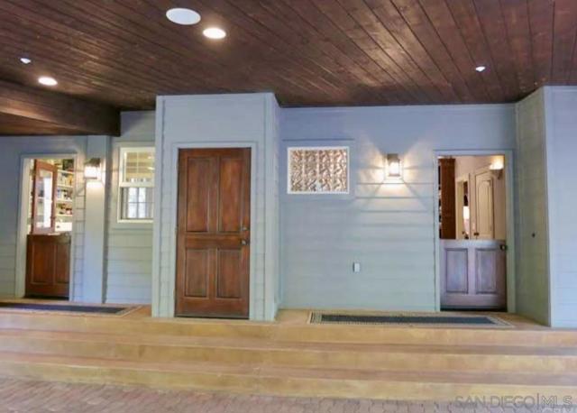 45455 Lorenz Ln, Temecula CA: https://media.crmls.org/mediaz/955258ee-bbc0-440f-93b8-a82194fcc2d4.jpg