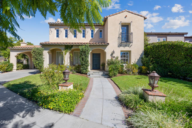 Detail Gallery Image 2 of 69 For 827 W Heritage Oak Ct, Altadena,  CA 91001 - 5 Beds | 5 Baths