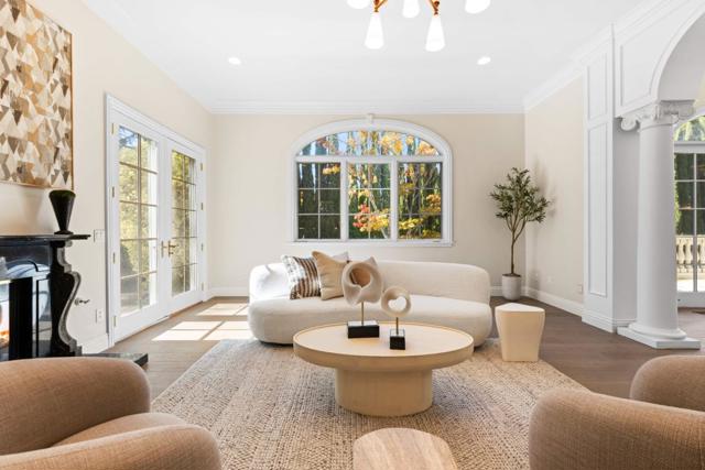 291 Atherton Avenue, Atherton CA: https://media.crmls.org/mediaz/95530bdc-a344-43ab-b1f6-b34f02f9a0ee.jpg