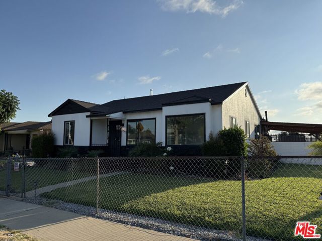 11003 Ruthelen Street, Los Angeles CA: https://media.crmls.org/mediaz/95531d5c-3e81-4d0b-80bc-ac1a44d4ed00.jpg