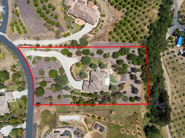 Image 44 of 52 For 332 Lemonwood Dr