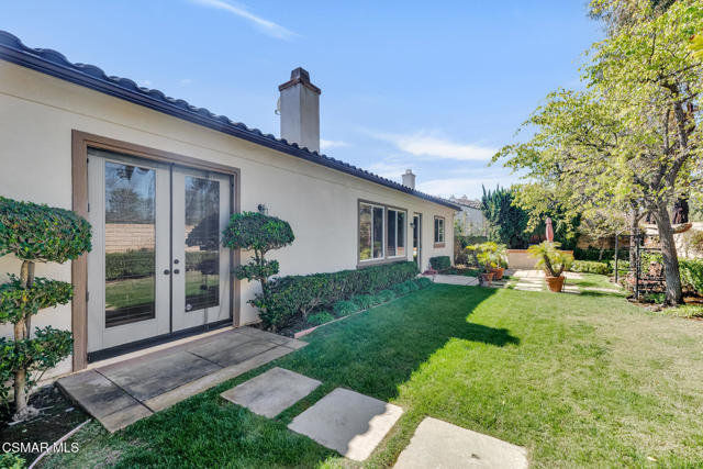 5199 Via Dolores, Newbury Park CA: https://media.crmls.org/mediaz/9553f206-485e-4826-8511-1f6f29e3a98a.jpg