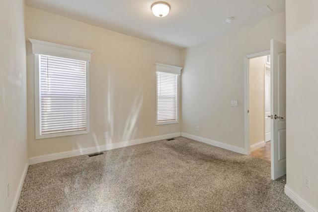 440 Moffet Boulevard, Mountain View CA: https://media.crmls.org/mediaz/9555101f-e587-4747-b964-60c62bf76567.jpg