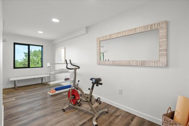 25 Grove Street, Los Gatos CA: https://media.crmls.org/mediaz/955656ab-c898-42a6-9e92-3e50435ac185.jpg