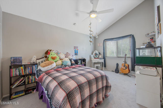 974 Hillview Cir Simi Valley-large-031-0