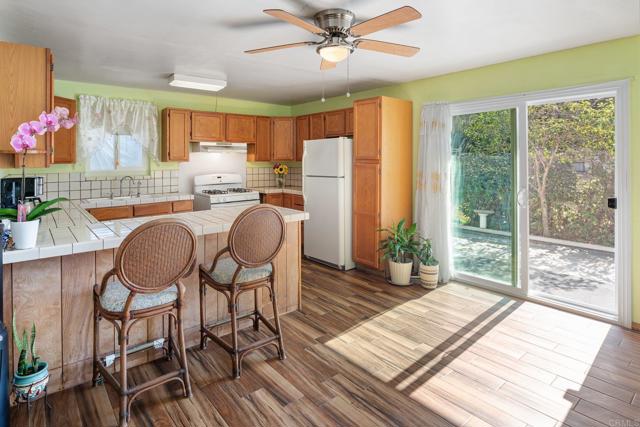 354 Sunrise Drive, San Ysidro CA: https://media.crmls.org/mediaz/95590755-e415-4b26-b06f-2e19901237e1.jpg